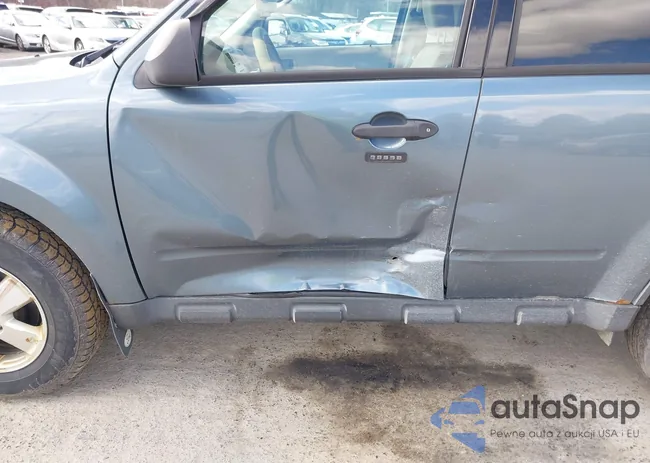 1FMCU9D72CKB37717: 38964247