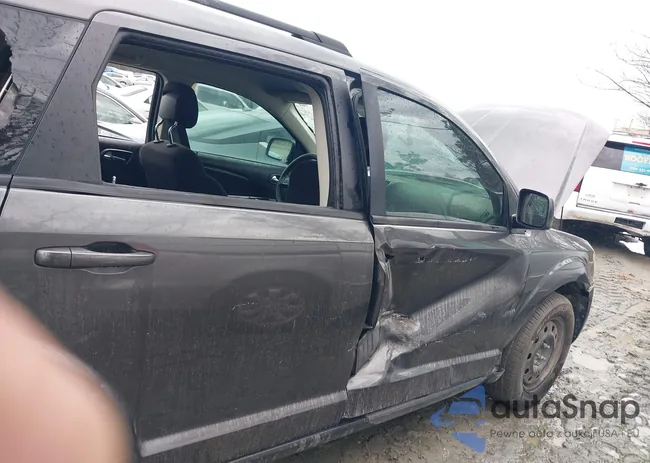 3C4PDCABXJT183528: 38964343