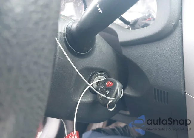 2T1BU4EE7BC621480: 38968437