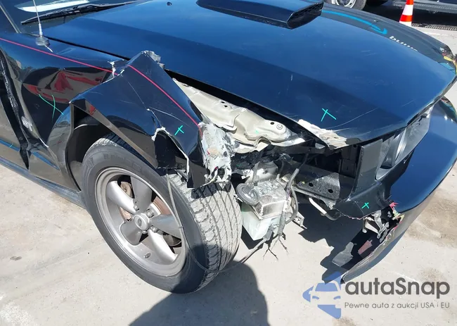 1ZVFT82H355147195: 38973392