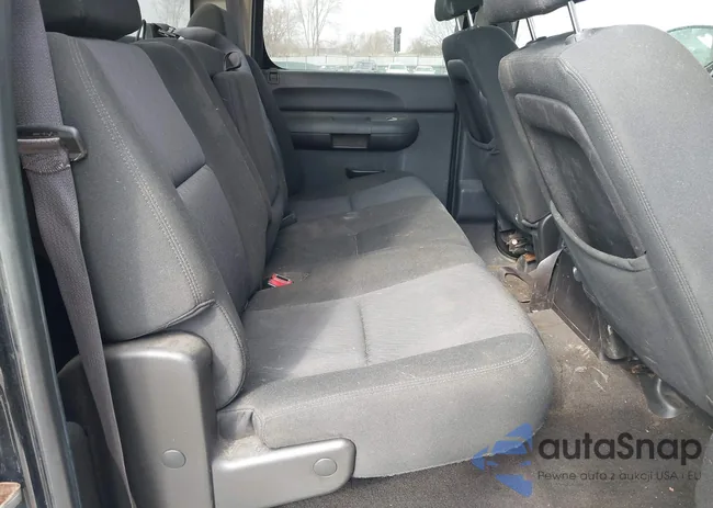 3GCRKSEAXAG114485: 38972602