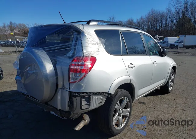 2T3RF4DV9BW144972: 38979856