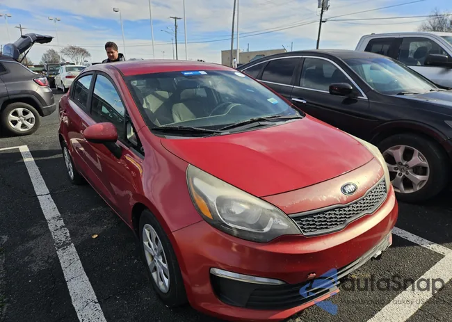 KNADM4A34H6016326: 38984351