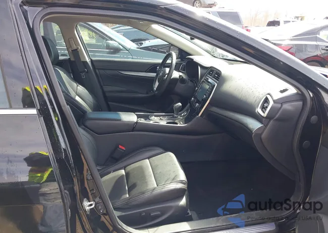 1N4AA6APXJC398811: 38990331