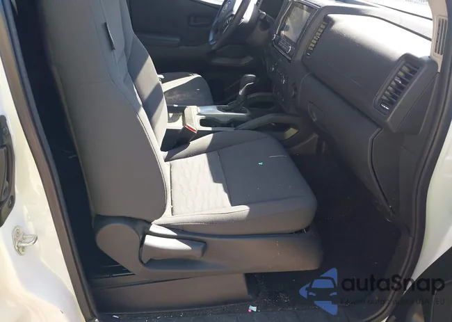 1N6ED1CLXNN676677: 38992131