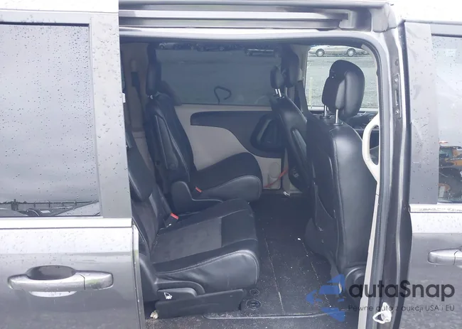 2C4RDGCG3KR551299: 38991536