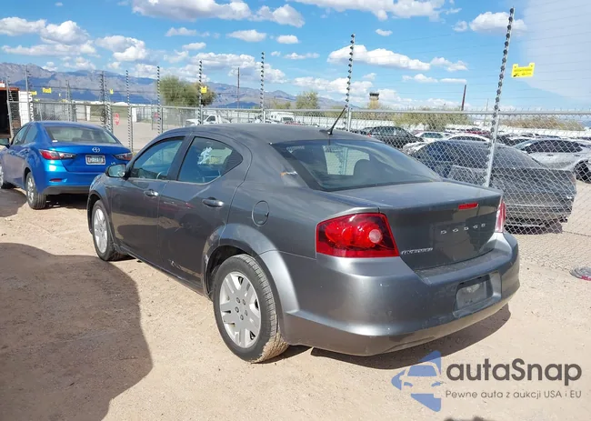 1C3CDZAB9DN752900: 39003756