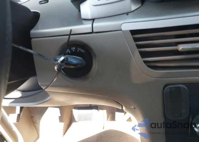 2V4RW3DG7BR740433: 39004028