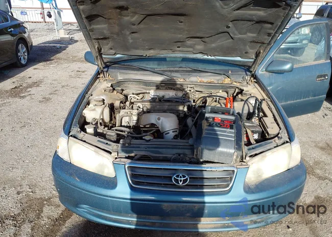 4T1BG22K01U824620: 39005077