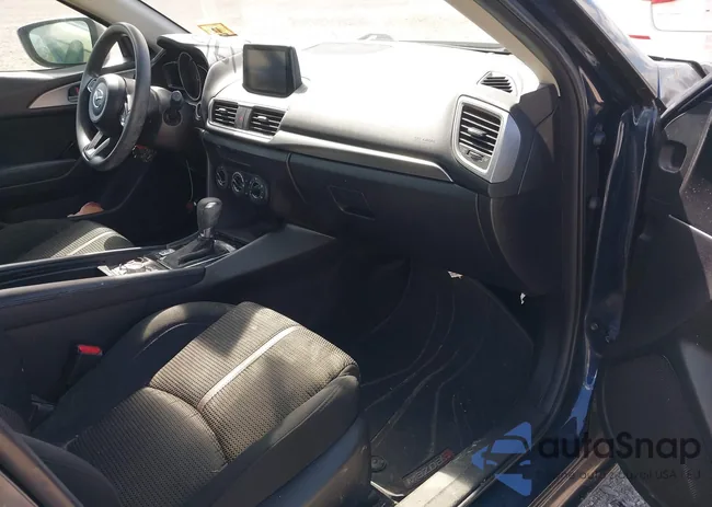 3MZBN1U77HM107883: 39006263