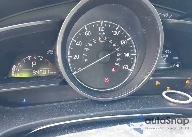 3MZBN1U77HM107883: 39006263