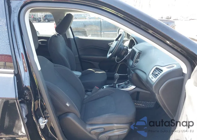 3C4NJDAB4KT702998: 39007764