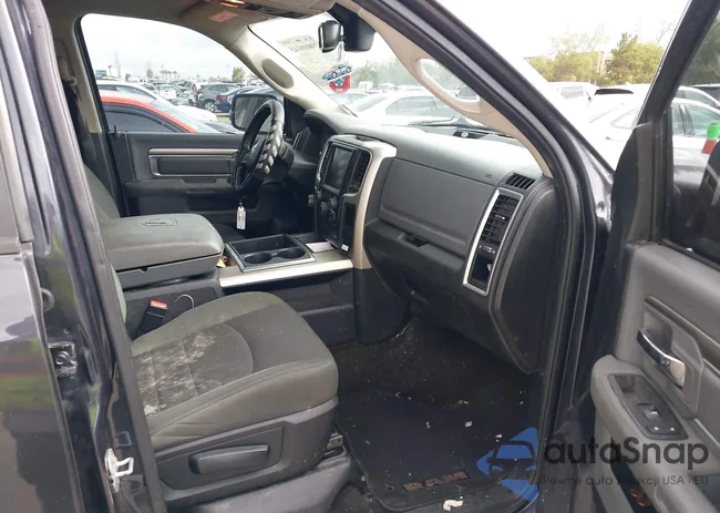 1C6RR6LT1ES435411: 39010145