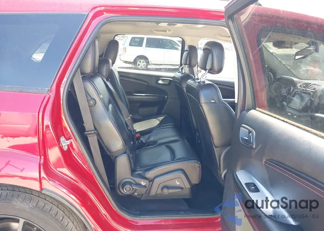 3C4PDDEG1HT549608: 39012333