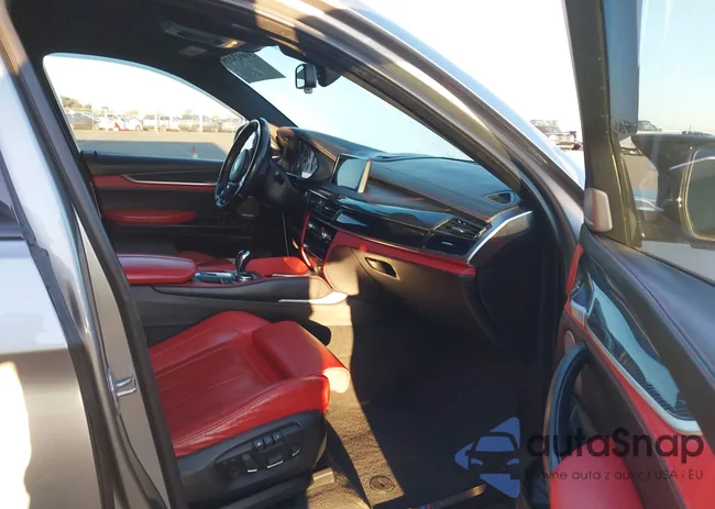 5YMKW8C58F0G93836: 39013409