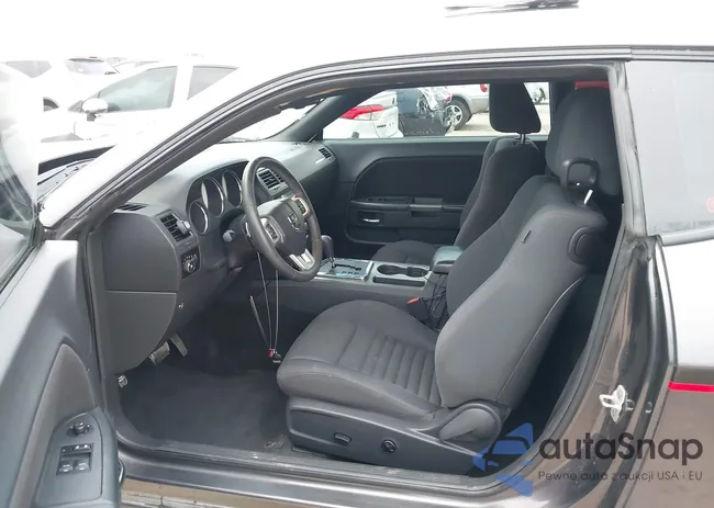 2C3CDYBT2DH549244: 39015830