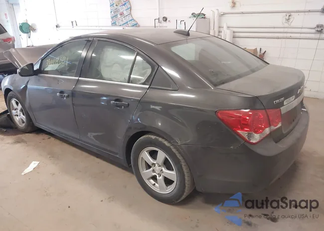 1G1PC5SB7F7113714: 39018084