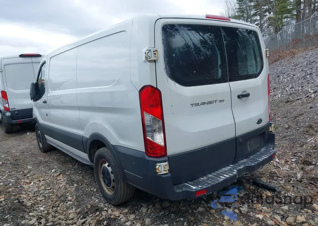 1FTYE1ZM7JKA08831: 39019421