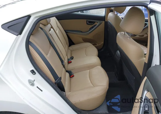 5NPDH4AE0BH044582: 39023256