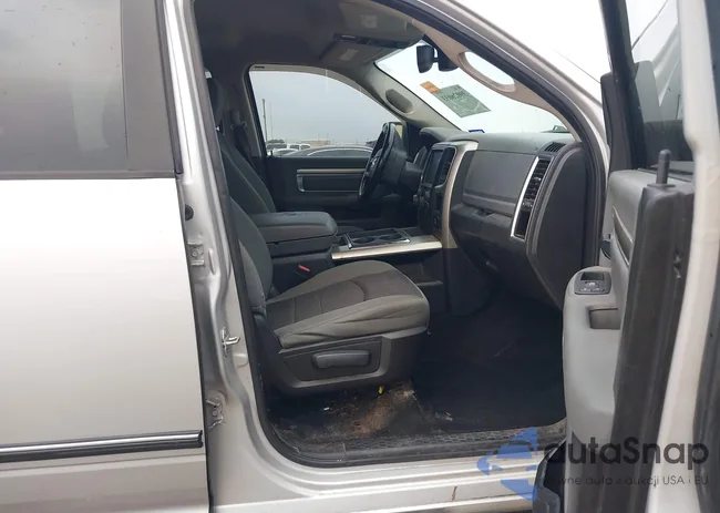 1C6RR6LT2DS707544: 39026033