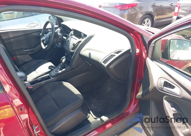 1FADP3F2XGL237696: 39029111