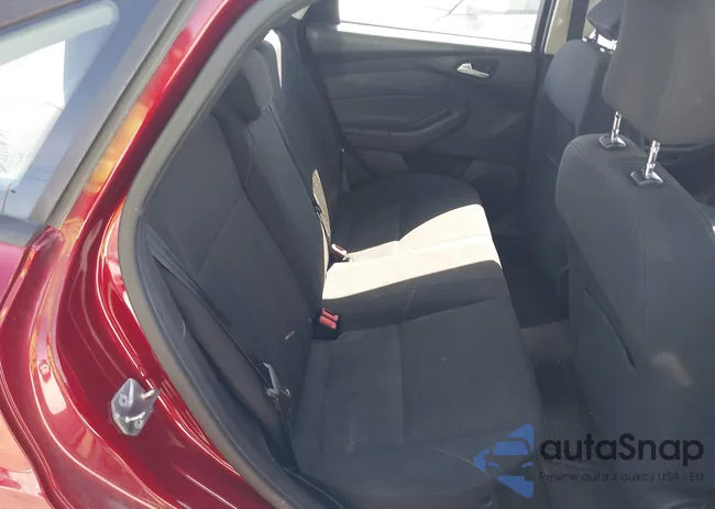 1FADP3F2XGL237696: 39029111