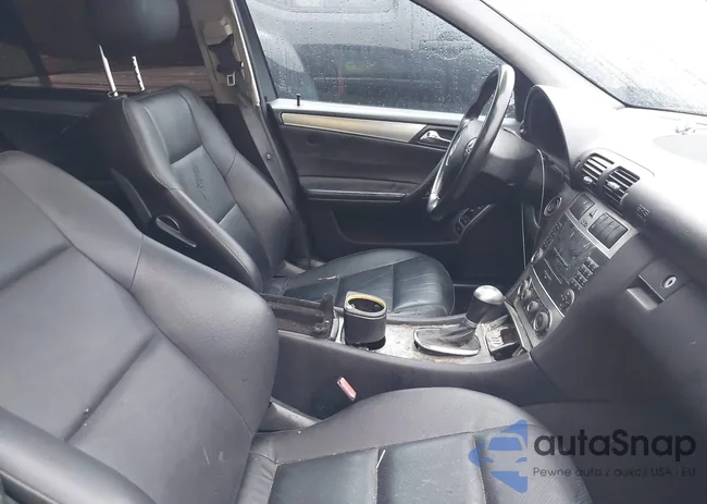 WDBRF40J75F679709: 39037816