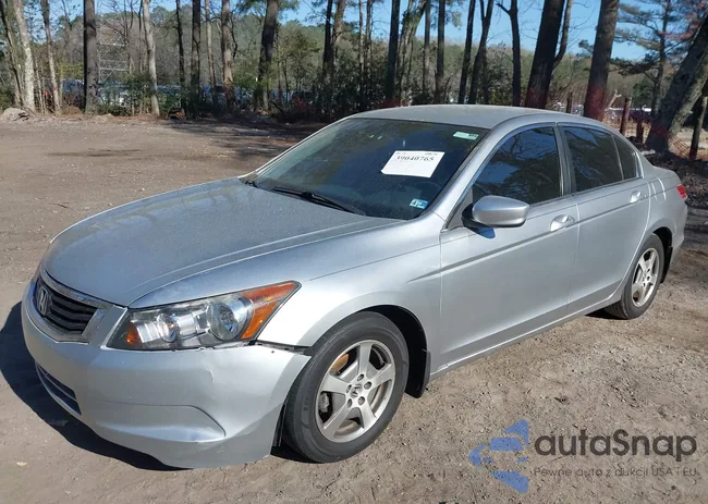 1HGCP26339A093045: 39040765