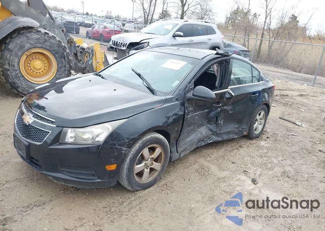 1G1PF5SC2C7109355: 39051817