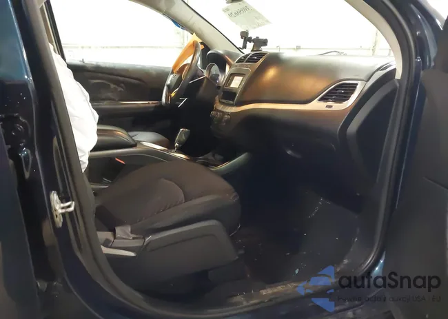 3C4PDDAG4FT693575: 39056629