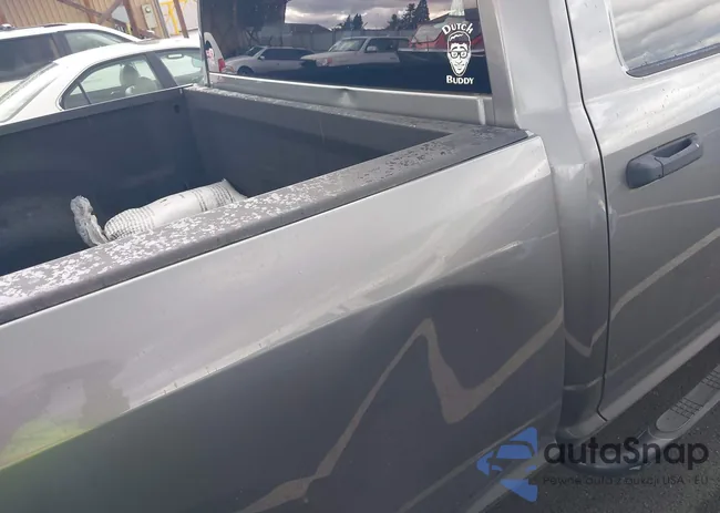 1C6RR7FT8DS621589: 39062442