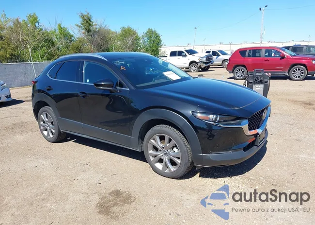 3MVDMBDM7PM527828: 39067094