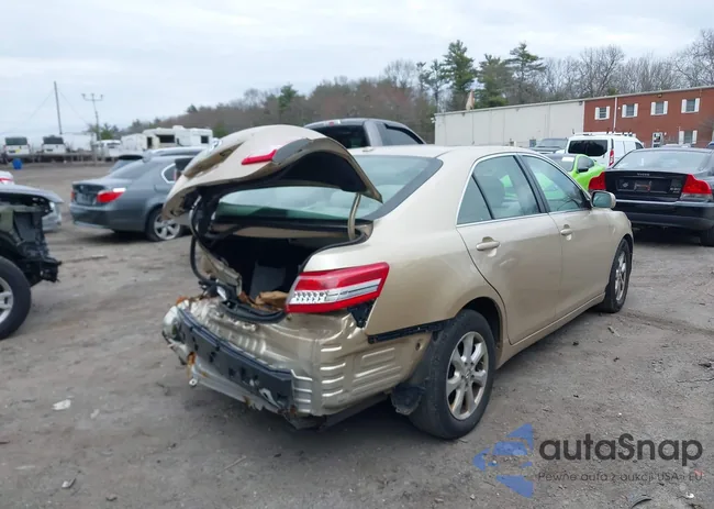 4T4BF3EK6BR138223: 39078004