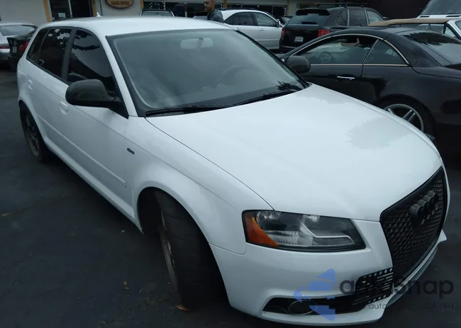 WAUBEAFM3AA111029: 39081443