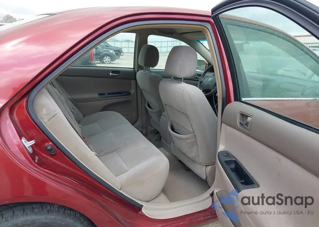 4T1BE32K35U081033: 39084793