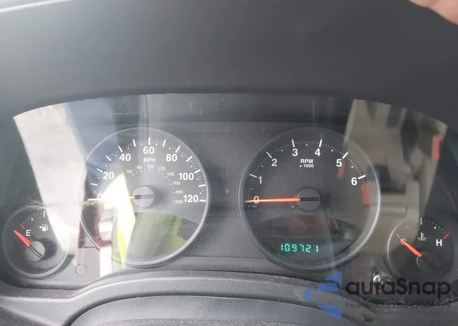 1C4NJPFA5CD719138: 39098823