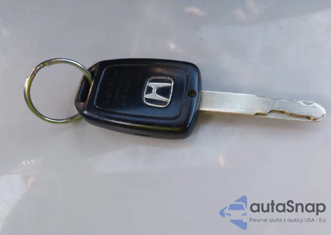 1HGCR2F3XDA141174: 39099481