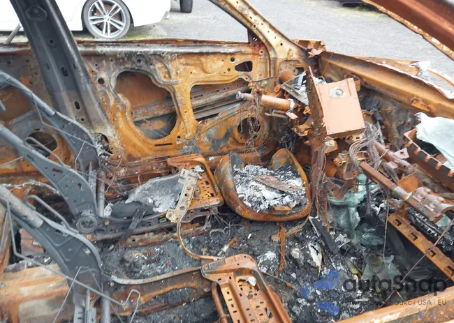 2HGFE2F52PH508696: 39105246