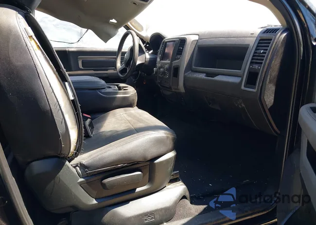 3C6JR6ATXKG500694: 39116643