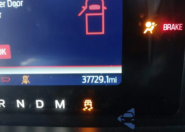 1FMEE5DP0MLA70299: 39117389