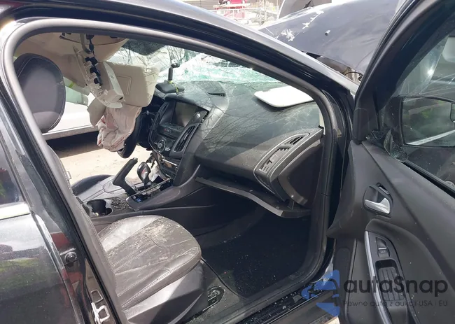 1FADP3J27EL234873: 39117852