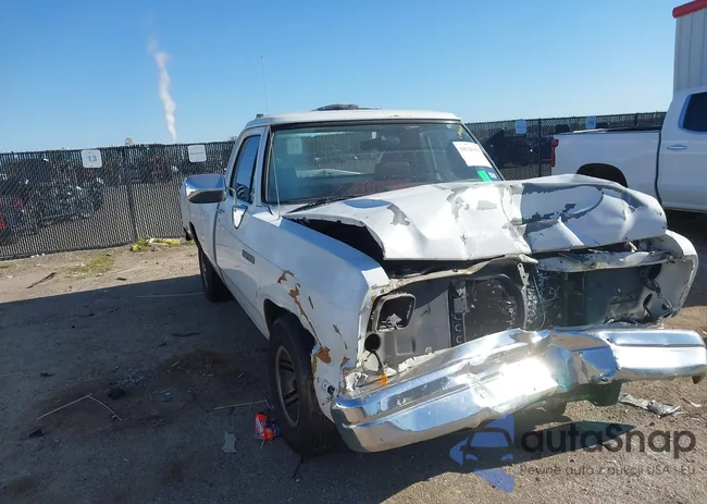 1B7HE16Y4MS238533: 39120399