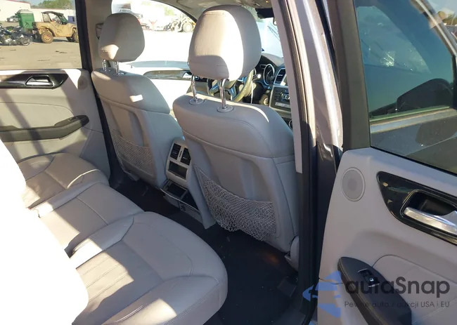 4JGDF6EE1FA568232: 39122992