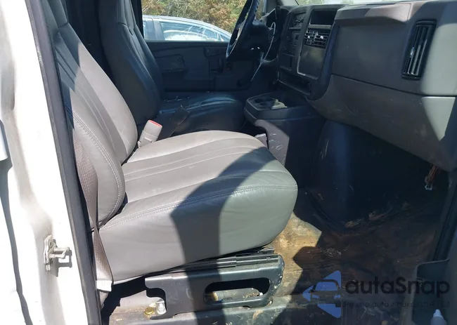 1GCHG35U471233718: 39127786