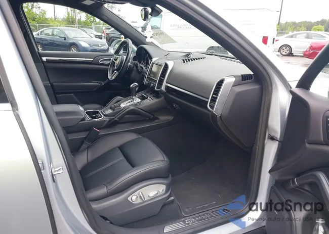 WP1AA2A20GLA03226: 39128210