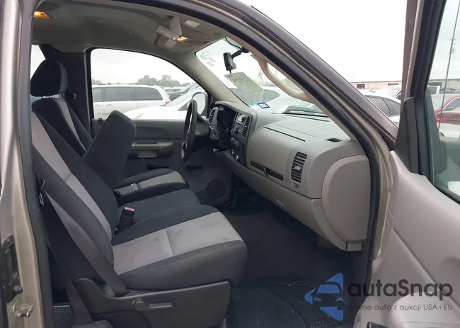 2GCEC19C881211656: 39131354