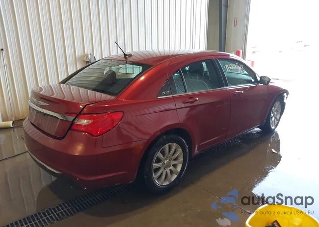 1C3CCBBG7EN114683: 39137598