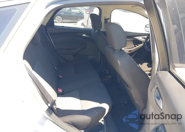 1FADP3M24HL208568: 39141759