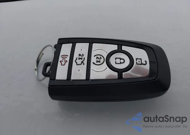 3FA6P0CD6LR116432: 39142943