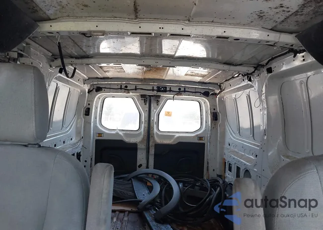 1FTYR1ZM3FKA82081: 39145932